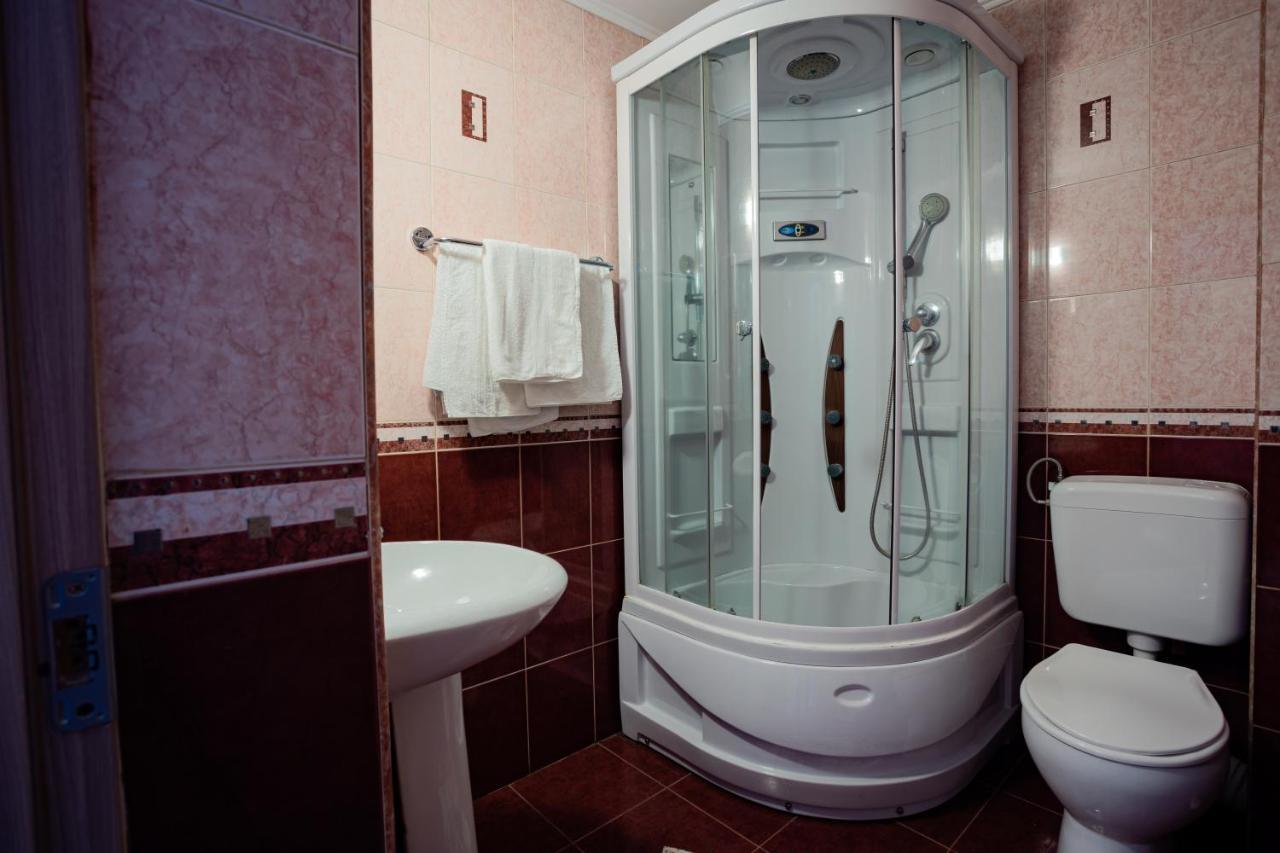 Pensiunea Valurile Bistritei Vatra Dornei Bagian luar foto