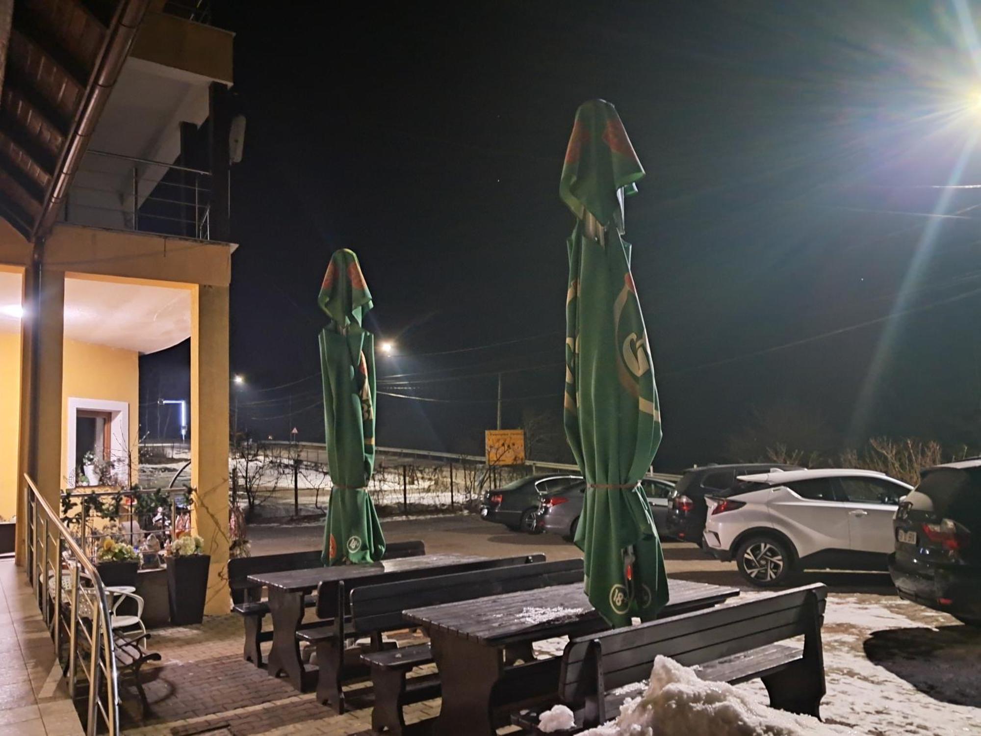 Pensiunea Valurile Bistritei Vatra Dornei Bagian luar foto